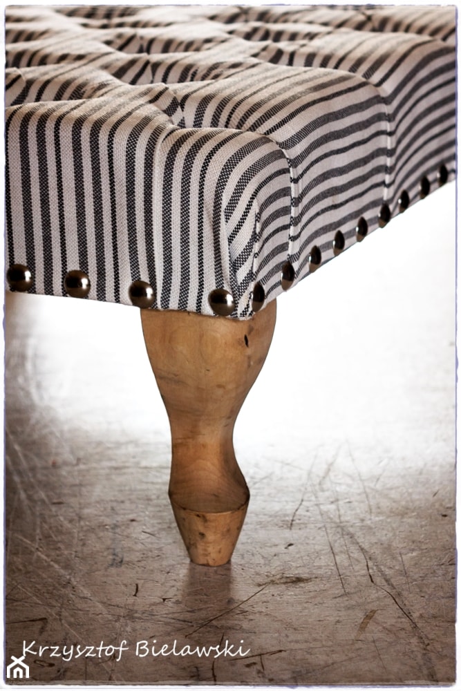 PIKOWANY TABORET - zdjęcie od aleCUDO tapicerstwo meble tkaniny