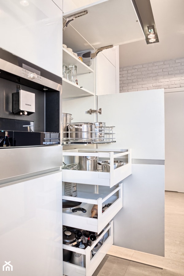 Meble na wymiar do kuchni w apartamencie - Kuchnia, styl nowoczesny - zdjęcie od 3TOP KUCHNIE