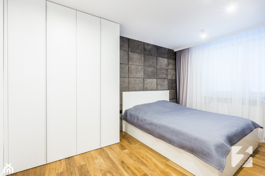 Nowoczesne meble do mieszkania - Średnia biała szara sypialnia, styl nowoczesny - zdjęcie od 3TOP KUCHNIE