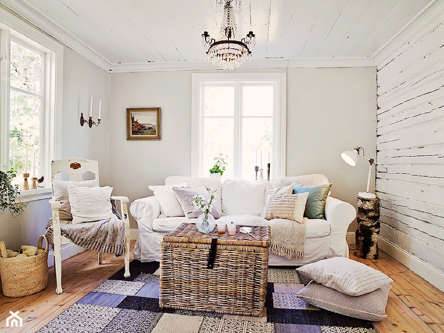 Skandynawski letni dom - Mały biały salon, styl skandynawski - zdjęcie od Casa Bianca