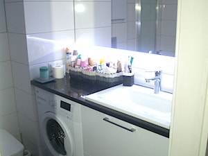 Meble łazienkowe na wymiar - zdjęcie od Prestige Meble