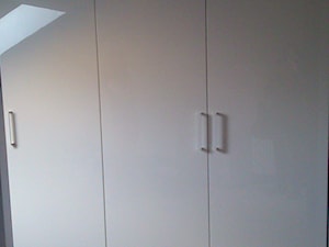 Szafa na wymiar, biały lakier - Sypialnia, styl nowoczesny - zdjęcie od Prestige Meble