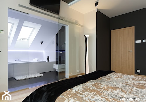 Dom w Dąbrowie Górniczej - Realizacja - Średnia sypialnia na poddaszu z łazienką, styl nowoczesny - zdjęcie od Conceptgroup