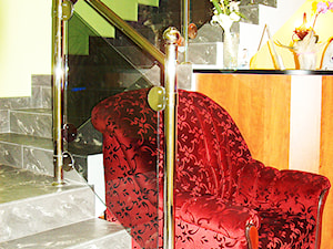 Balustrady kwasoodporne z wypełnieniem szklanym - Nowoczesne domy, styl nowoczesny - zdjęcie od Specjalistyczne Urządzenia Techniczne Raspsiewicz Tadeusz "SUTR"