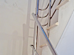 Balustrada ze stali kwasoodpornej - zdjęcie od Specjalistyczne Urządzenia Techniczne Raspsiewicz Tadeusz "SUTR"
