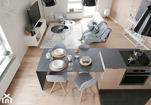 KONKURS - mieszkanie z kuchnią pod schodami - Średnia otwarta z salonem beżowa biała kuchnia jednorzędowa, styl skandynawski - zdjęcie od Archomega Biuro Architektoniczne