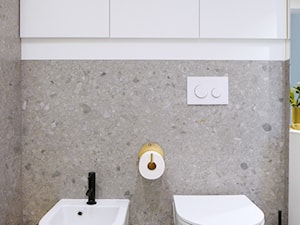 Minimalistyczna łazienka terrazzo - zdjęcie od Archomega Biuro Architektoniczne