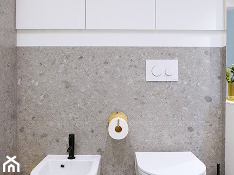 Aranżacje wnętrz - Łazienka: Minimalistyczna łazienka terrazzo - Archomega Biuro Architektoniczne. Przeglądaj, dodawaj i zapisuj najlepsze zdjęcia, pomysły i inspiracje designerskie. W bazie mamy już prawie milion fotografii!
