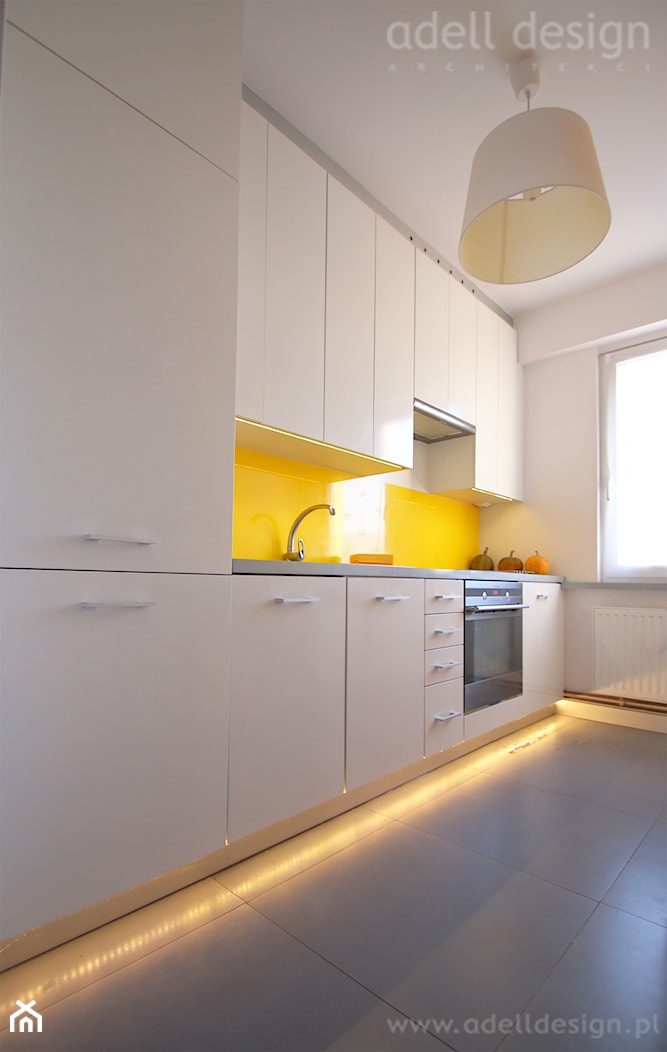 YELLOW KITCHEN / ŻÓŁTA KUCHNIA - realizacja projektu adell design ARCHITEKCI - zdjęcie od adell design ARCHITEKCI - Homebook