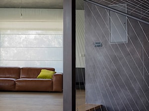 Wygodny salon w stylu industrialnym - zdjęcie od Le Pukka concept store