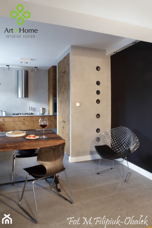 kuchnia drewno/beton - Średnia otwarta z salonem z kamiennym blatem czarna z zabudowaną lodówką kuchnia jednorzędowa, styl industrialny - zdjęcie od Art of Home