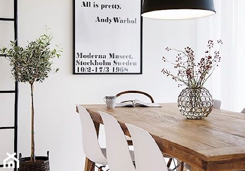 Mała biała jadalnia jako osobne pomieszczenie, styl skandynawski - zdjęcie od onemarket.pl - meble i dodatki