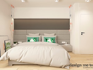 SKANDYNAWSKI DOM W WAWRZE - Duża biała szara sypialnia, styl nowoczesny - zdjęcie od design me too