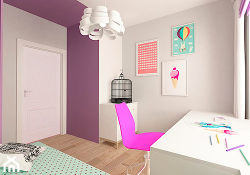 MIESZKANIE NA URSYNOWIE 85 M2 - Średni biały fioletowy pokój dziecka dla dziecka dla dziewczynki, styl nowoczesny - zdjęcie od design me too