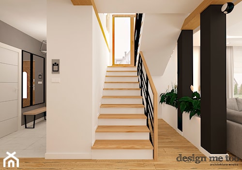 DOM W LESZNOWOLI - Schody dwubiegowe drewniane betonowe, styl nowoczesny - zdjęcie od design me too