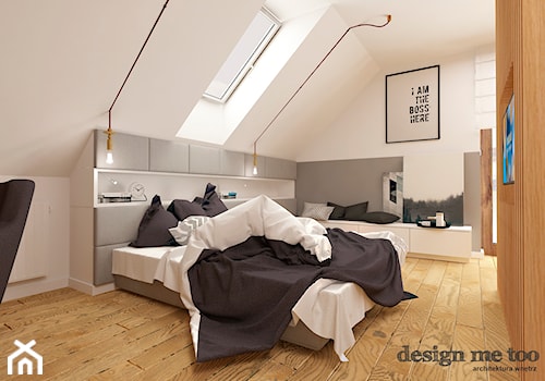 DOM W LESZNOWOLI - Średnia biała sypialnia na poddaszu, styl nowoczesny - zdjęcie od design me too