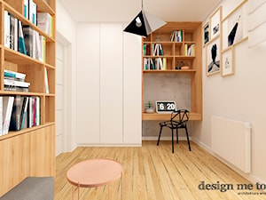 DOM W LESZNOWOLI - Średnie z zabudowanym biurkiem szare z fotografiami na ścianie biuro, styl nowoczesny - zdjęcie od design me too