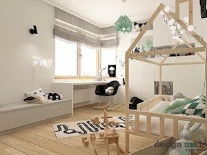 SKANDYNAWSKI DOM W WAWRZE - Średni beżowy biały miętowy pokój dziecka dla dziecka dla dziewczynki, styl skandynawski - zdjęcie od design me too