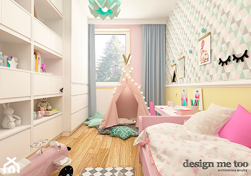 APARTAMENT W RUMI - Średni miętowy różowy żółty pokój dziecka dla dziecka dla dziewczynki, styl skandynawski - zdjęcie od design me too