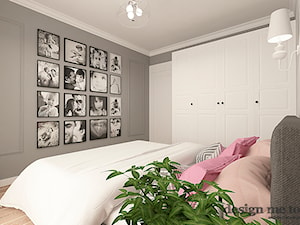 SZCZYPTA FRANCJI NA BIAŁÓŁĘCE - Średnia szara sypialnia, styl skandynawski - zdjęcie od design me too
