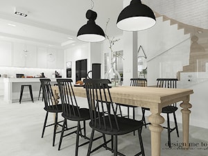 SKANOYNAWSKO - INDUSTRIALNY KLIMAT - Średnia biała jadalnia w kuchni, styl industrialny - zdjęcie od design me too