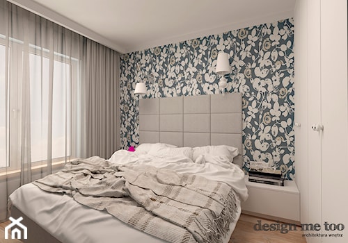 KAWAŁEK NIEBA NA WILANOWIE - Mała biała niebieska żółta sypialnia, styl tradycyjny - zdjęcie od design me too