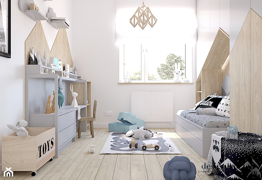 POKOIK MAŁEGO DŻENTELMENA - Średni biały szary pokój dziecka dla dziecka dla chłopca, styl skandynawski - zdjęcie od design me too