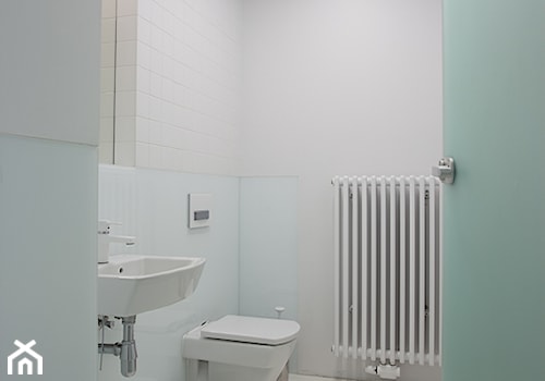 łazienka w biurze, Gliwice - zdjęcie od modero architekci