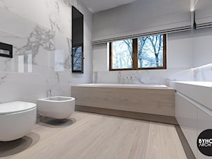 miniMALIZM - Średnia łazienka z oknem, styl nowoczesny - zdjęcie od BYHOUSE ARCHITECTS