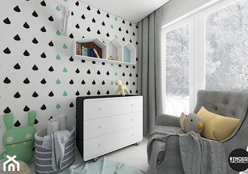 scandiBABYroom - Mały biały czarny pokój dziecka dla niemowlaka dla dziecka dla chłopca dla dziewczynki, styl skandynawski - zdjęcie od BYHOUSE ARCHITECTS