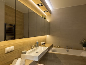 Biała minimalistyczna kuchnia - Średnia na poddaszu bez okna z lustrem łazienka, styl nowoczesny - zdjęcie od Zirador - Meble tworzone z pasją