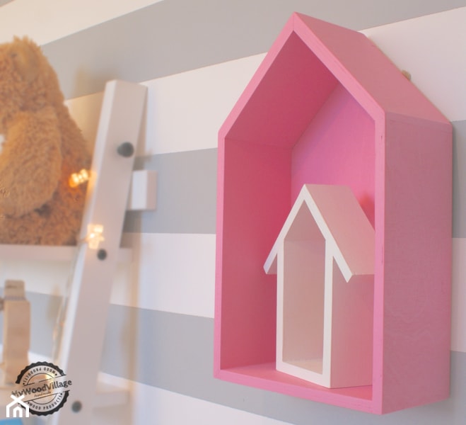 Różowy domek - półka - zdjęcie od MyWoodVillage - Naturalnie i z pomysłem...