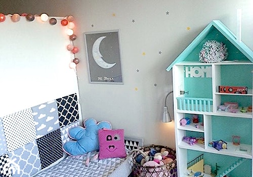 Pokój dziecka - domek dla lalek - zdjęcie od MyWoodVillage - Naturalnie i z pomysłem...