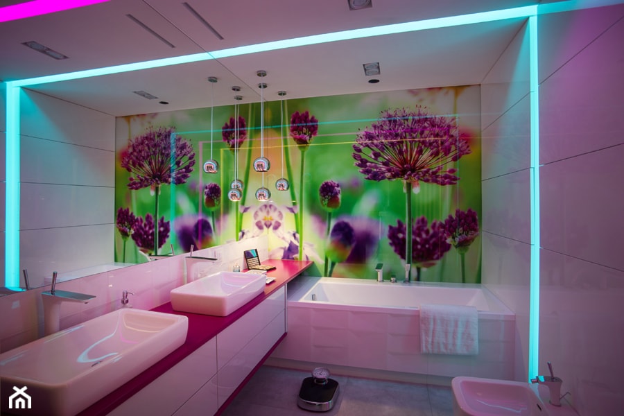 DOM NAD WISŁĄ - Średnia z dwoma umywalkami z punktowym oświetleniem łazienka, styl nowoczesny - zdjęcie od DALMIKO DESIGN Pracownia Projektowa