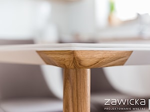 Stół z blatem ze spieku kwarcowego - zdjęcie od ZAWICKA-ID Projektowanie wnętrz