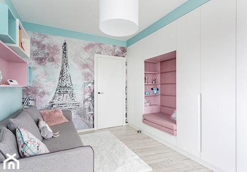 90 m2 po remoncie - Mały biały różowy niebieski pokój dziecka dla dziecka dla nastolatka dla dziewczynki, styl nowoczesny - zdjęcie od ZAWICKA-ID Projektowanie wnętrz