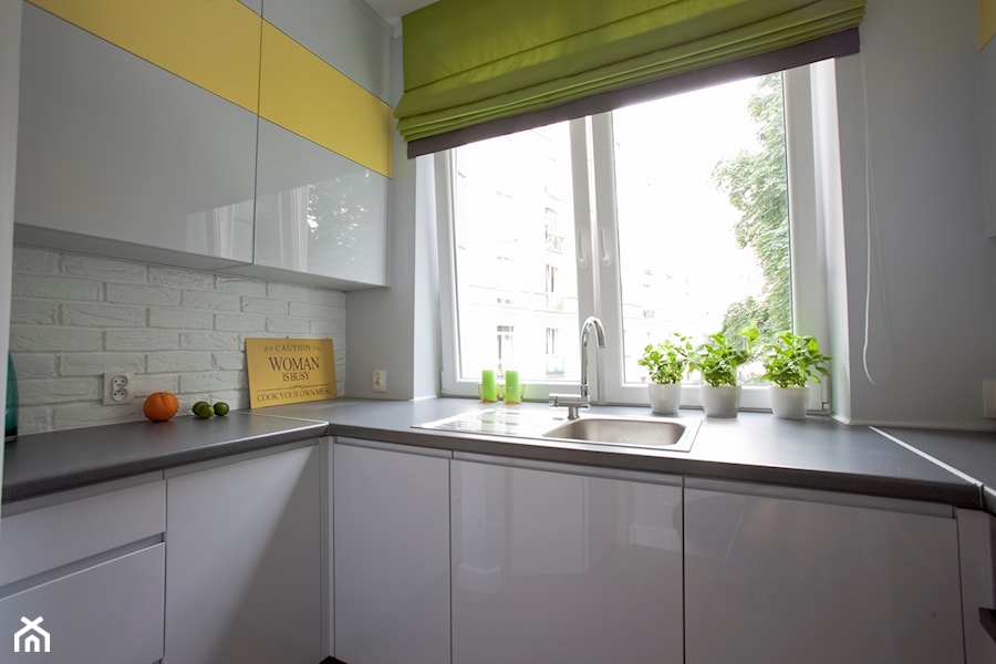 Mieszkanko w kamienicy - Kuchnia, styl nowoczesny - zdjęcie od ZAWICKA-ID Projektowanie wnętrz