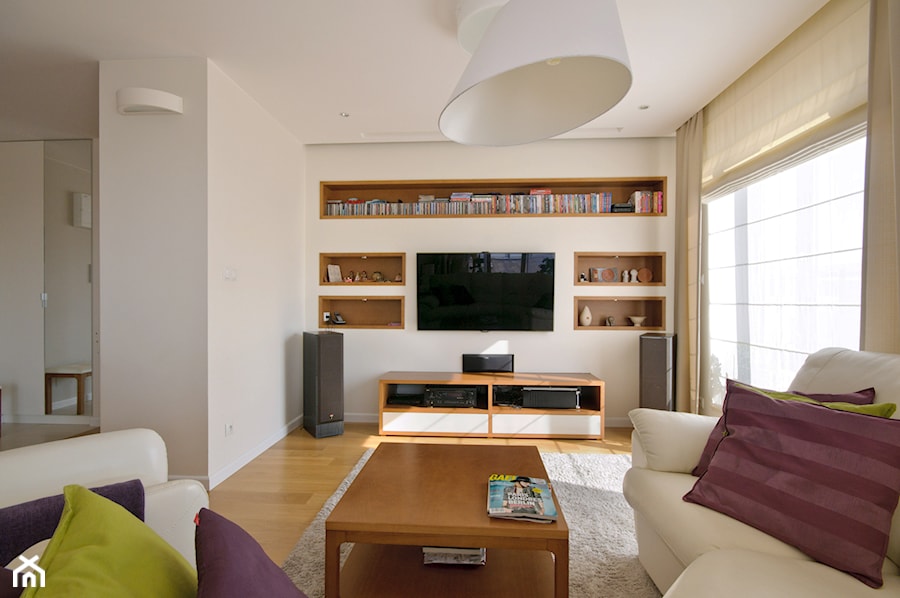 Apartament dla 4-osobowej rodziny - Salon, styl nowoczesny - zdjęcie od ZAWICKA-ID Projektowanie wnętrz
