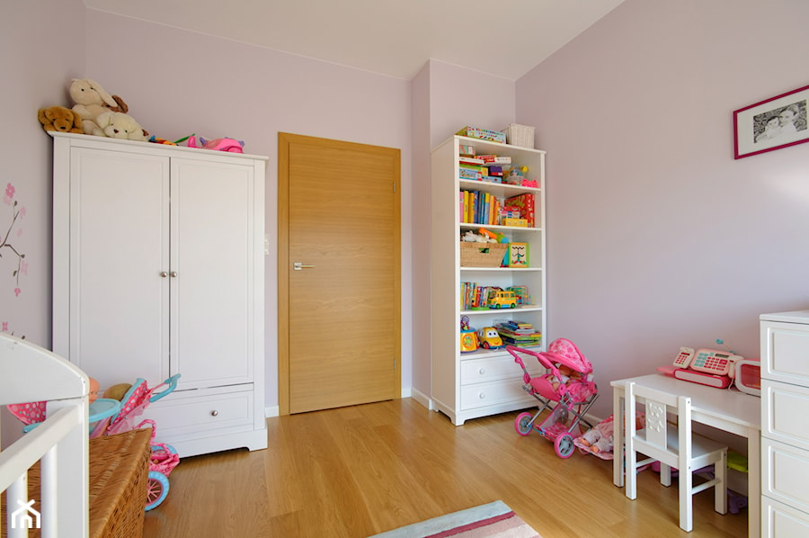 Apartament dla 4-osobowej rodziny - Pokój dziecka, styl nowoczesny - zdjęcie od ZAWICKA-ID Projektowanie wnętrz