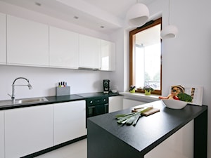 Apartament na Mokotowie-realizacja - Kuchnia, styl nowoczesny - zdjęcie od ZAWICKA-ID Projektowanie wnętrz