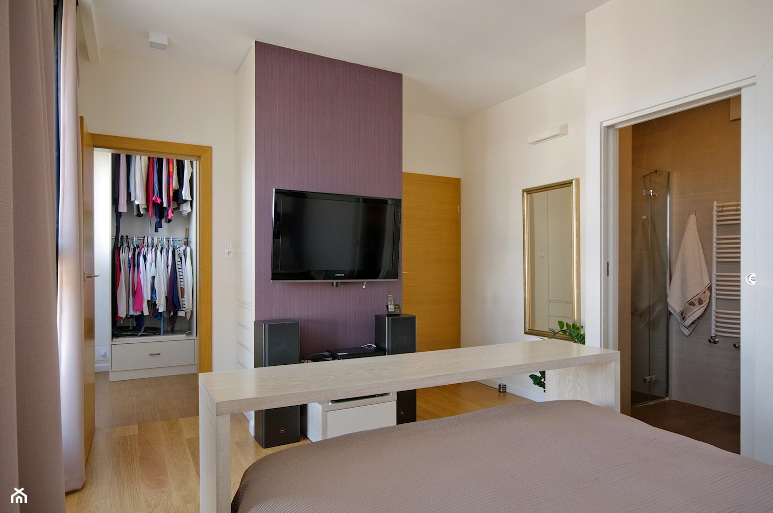 Apartament dla 4-osobowej rodziny - Sypialnia, styl nowoczesny - zdjęcie od ZAWICKA-ID Projektowanie wnętrz - Homebook