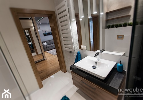 mieszkanie wrocław - Średnia łazienka, styl nowoczesny - zdjęcie od Projektowanie i aranżacja wnętrz mieszkalnych i komercyjnych