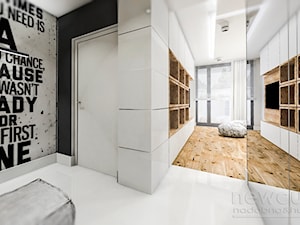 niewielki salon z aneksem kuchennym - Hol / przedpokój, styl minimalistyczny - zdjęcie od Projektowanie i aranżacja wnętrz mieszkalnych i komercyjnych