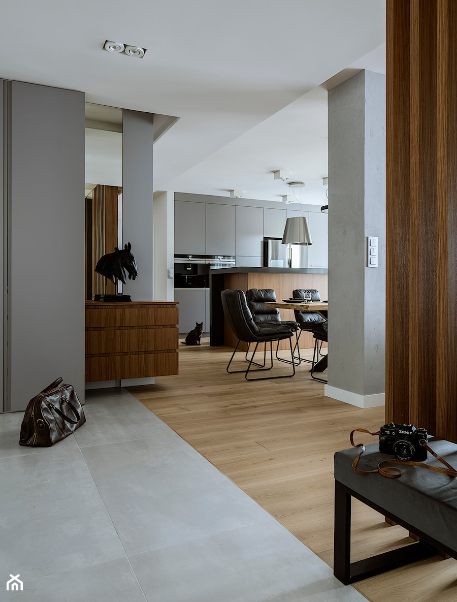 Apartament 150m2 - Hol / przedpokój, styl nowoczesny - zdjęcie od PELIKAM
