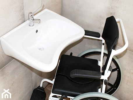 Aranżacje wnętrz - Łazienka: Umywalka dla osób niepełnosprawnych na wózkach ENG1601 - Akcjum . Przeglądaj, dodawaj i zapisuj najlepsze zdjęcia, pomysły i inspiracje designerskie. W bazie mamy już prawie milion fotografii!