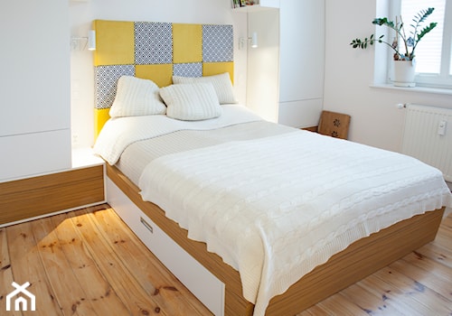 Mieszkanie na miarę - Mała biała sypialnia, styl skandynawski - zdjęcie od Patyna Projekt