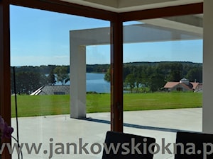 drzwi drewniane energooszczędne - zdjęcie od JankowskiOkna.pl