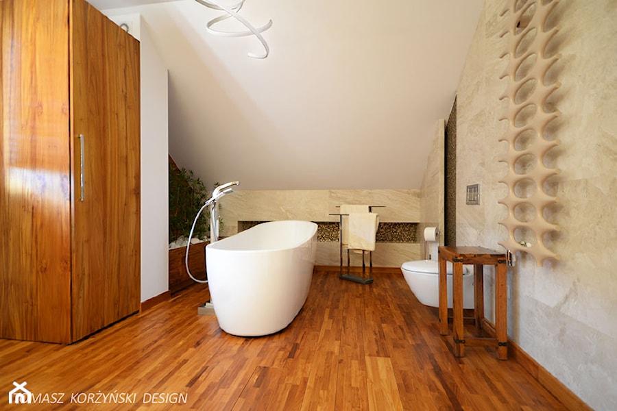 Projekt łazienki drewno teakowe - zdjęcie od Tomasz Korżyński Design