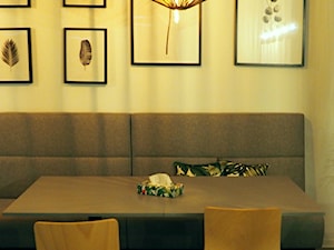 Biuro w domowym stylu - Średnia biała jadalnia, styl nowoczesny - zdjęcie od Anna Maria Marszałek Studio Projektowe