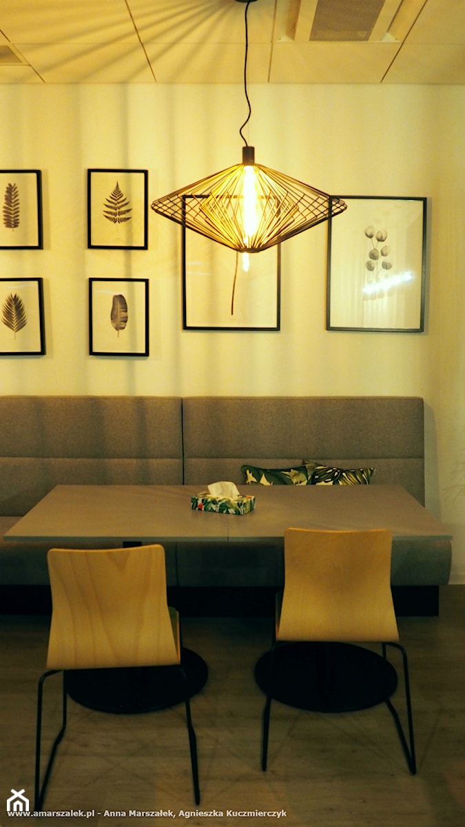 Biuro w domowym stylu - Średnia biała jadalnia, styl nowoczesny - zdjęcie od Anna Maria Marszałek Studio Projektowe
